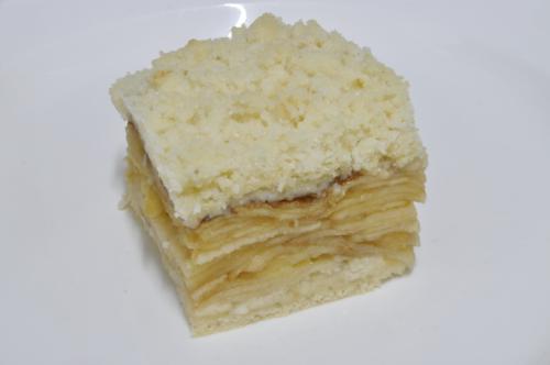 Kynuté jablkové řezy s máslovou drobenkou – Snadné recept z Česko kuchyně, hotový za 90 a více minut